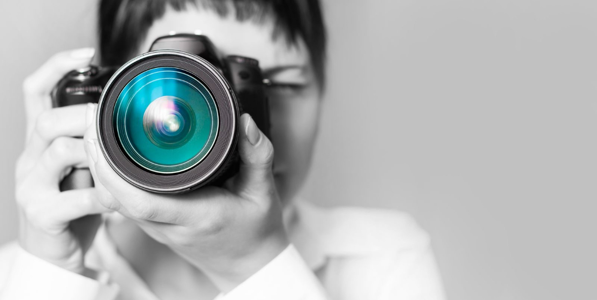 Donne che fotografano donne 